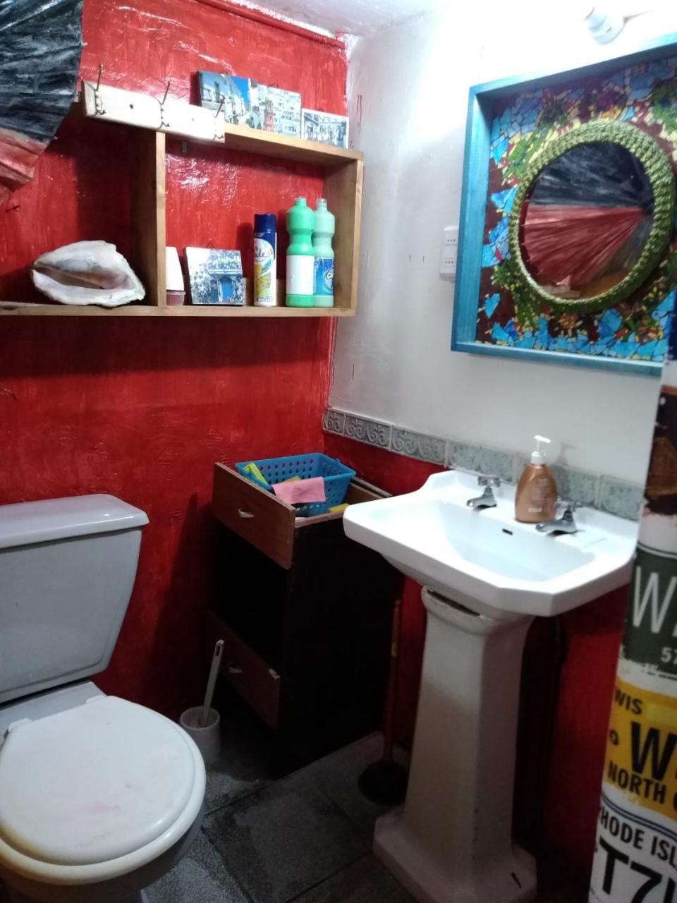 Hostal Buena Vista San Antonio  Eksteriør bilde